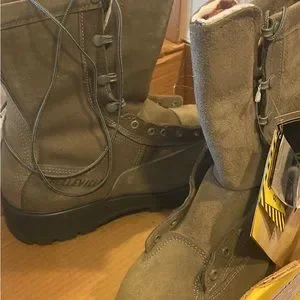 Belleville | Shoes | Military 60 Gram Thinsulate Steel Toe  display picture 2